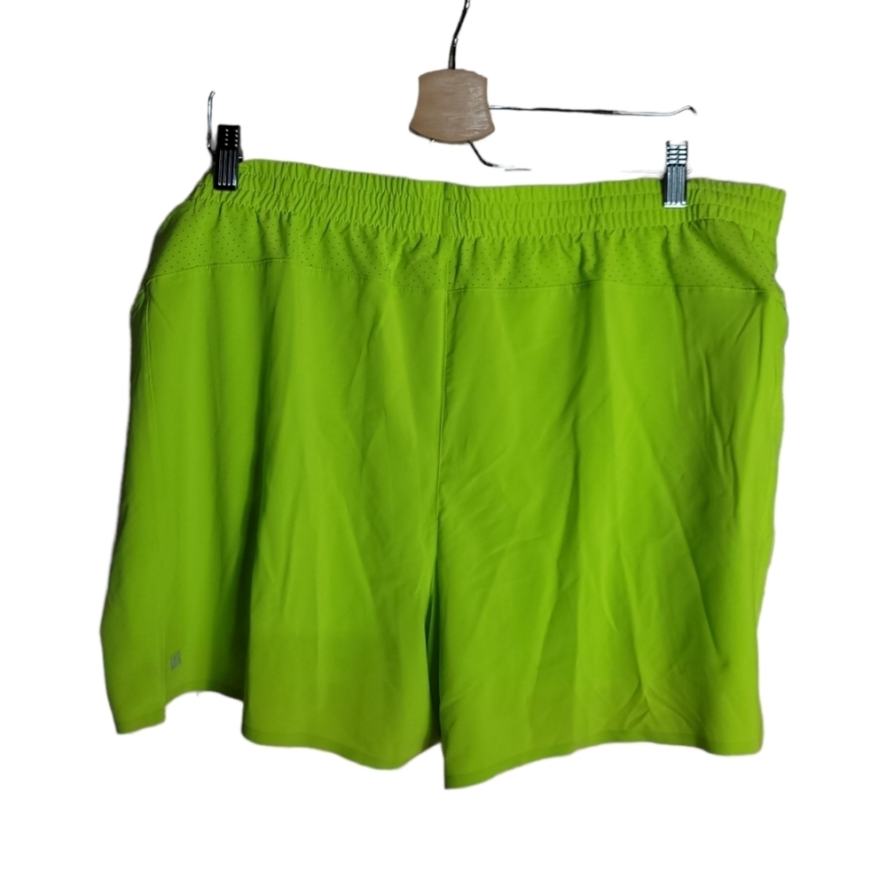 VRST 5in Men's run shorts size XXL BNWT